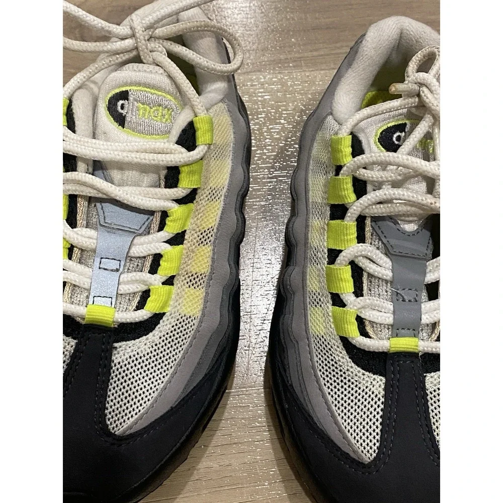 Nike Air Max 95 OG 2020 Black/Neon Yellow-LT Graphite CZ0948-001 Kids 12.5C‎